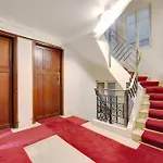 Prestigieux 2 Pièces Champs-Élysées George V