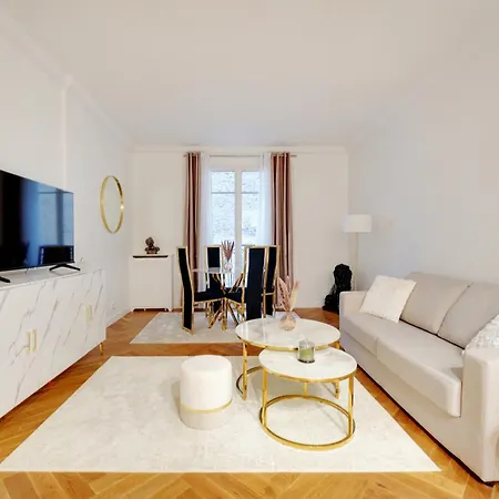 Appartamento Prestigieux 2 Pièces Champs-élysées George V Parigi